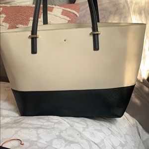 Kate spade purse